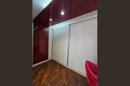 Apartamento à venda com 305m², 4 quartos e 2 vagasCloset/Quarto 4