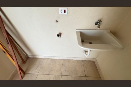 Apartamento à venda com 85m², 2 quartos e 1 vaga Apartamento à venda com 85m², 2 quartos e 1 vagaCobertura - Area de Serviço