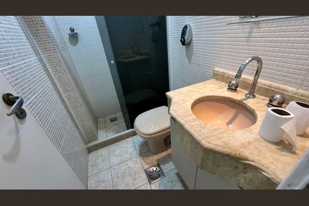 Apartamento à venda com 210m², 4 quartos e 2 vagasBanheiro Social