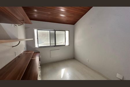 Apartamento à venda com 210m², 4 quartos e 2 vagasQuarto 4