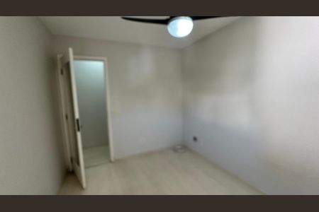 Apartamento à venda com 210m², 4 quartos e 2 vagasQuarto 2