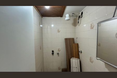 Apartamento à venda com 210m², 4 quartos e 2 vagasBanheiro de serviço