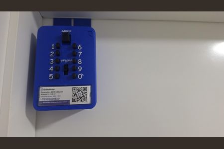 Apartamento à venda com 27m², 1 quarto e sem vaga Apartamento à venda com 27m², 1 quarto e sem vagaLockbox