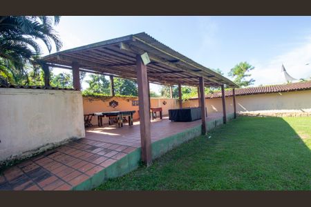 Casa à venda com 1500m², 3 quartos e 5 vagas Área de Jogos