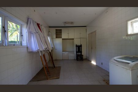 Casa à venda com 1500m², 3 quartos e 5 vagasCozinha e Área de Serviço