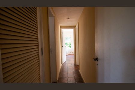 Casa à venda com 1500m², 3 quartos e 5 vagasCorredor