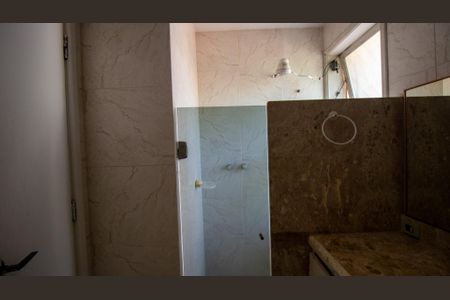 Casa à venda com 1500m², 3 quartos e 5 vagasBanheiro Social