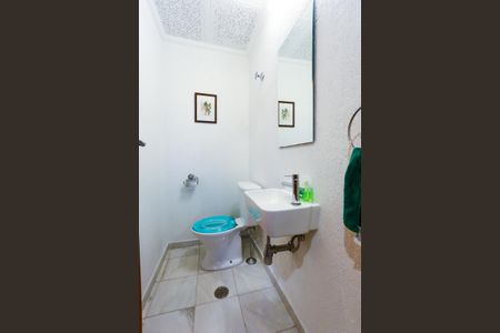 Apartamento à venda com 128m², 4 quartos e 4 vagas Apartamento à venda com 128m², 4 quartos e 4 vagasLavabo