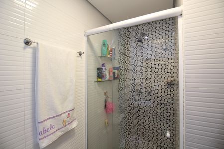 Apartamento à venda com 62m², 2 quartos e 1 vagaBanheiro Social