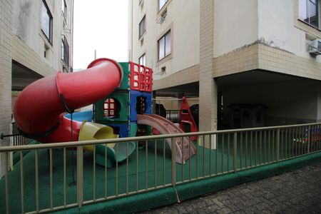 Apartamento à venda com 62m², 2 quartos e 1 vagaPlayground