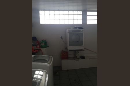 Casa à venda com 3 quartos, 300m² em Jardim Vila Formosa, São Paulo
