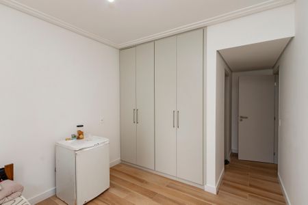 Apartamento à venda com 200m², 3 quartos e 4 vagas Apartamento à venda com 200m², 3 quartos e 4 vagasSuíte 3