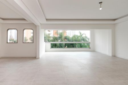 Apartamento à venda com 200m², 3 quartos e 4 vagas Apartamento à venda com 200m², 3 quartos e 4 vagasSala