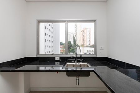 Apartamento à venda com 200m², 3 quartos e 4 vagas Apartamento à venda com 200m², 3 quartos e 4 vagasCozinha