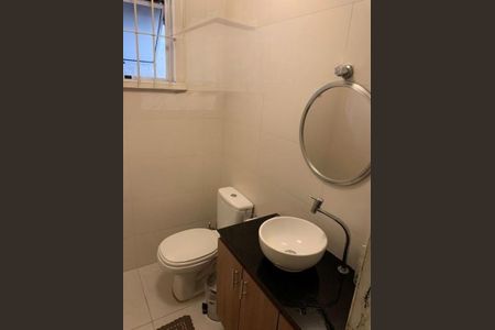 Casa à venda com 180m², 3 quartos e 4 vagas