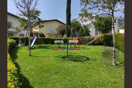 Casa à venda com 180m², 3 quartos e 4 vagas