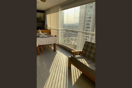 Apartamento à venda com 171m², 3 quartos e 3 vagas