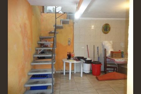 Casa à venda com 180m², 4 quartos e 2 vagas