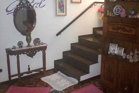 Casa à venda com 206m², 3 quartos e 2 vagas