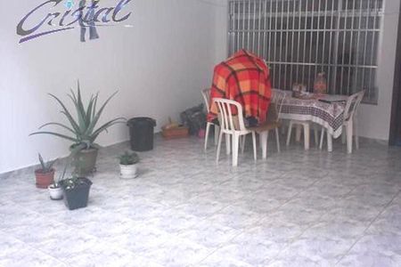 Casa à venda com 206m², 3 quartos e 2 vagas