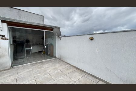 Apartamento à venda com 90m², 2 quartos e 1 vaga Apartamento à venda com 90m², 2 quartos e 1 vagaCobertura