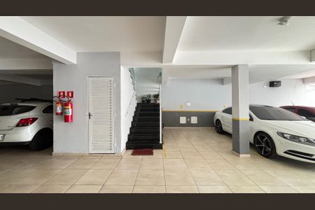 Apartamento à venda com 90m², 2 quartos e 1 vaga Apartamento à venda com 90m², 2 quartos e 1 vagaGaragem