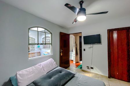 Casa à venda com 300m², 4 quartos e 2 vagasQuarto 2