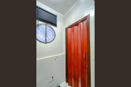 Casa à venda com 300m², 4 quartos e 2 vagasLavabo