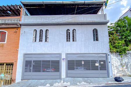 Casa à venda com 300m², 4 quartos e 2 vagasFachada e Plaquinha