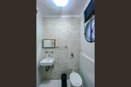 Casa à venda com 300m², 4 quartos e 2 vagasLavabo