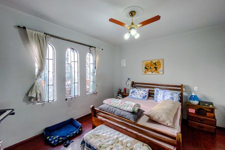 Casa à venda com 300m², 4 quartos e 2 vagasSuíte 1