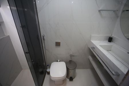 Apartamento à venda com 117m², 3 quartos e 1 vagaBanheiro Social