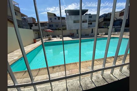 Apartamento à venda com 64m², 3 quartos e 3 vagas Apartamento à venda com 64m², 3 quartos e 3 vagasÁrea comum - Piscina