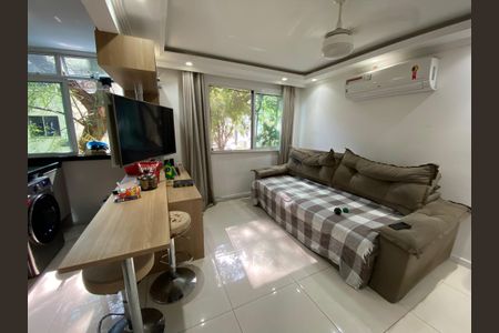 Apartamento à venda com 64m², 3 quartos e 3 vagas Apartamento à venda com 64m², 3 quartos e 3 vagasSala - Cozinha