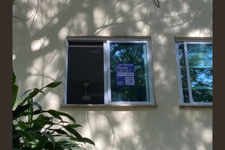 Apartamento à venda com 64m², 3 quartos e 3 vagas Apartamento à venda com 64m², 3 quartos e 3 vagasPlaquinha