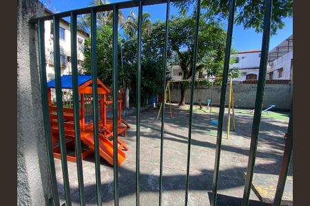 Apartamento à venda com 64m², 3 quartos e 3 vagas Apartamento à venda com 64m², 3 quartos e 3 vagasÁrea comum - Playground