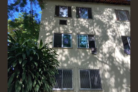 Apartamento à venda com 64m², 3 quartos e 3 vagas Apartamento à venda com 64m², 3 quartos e 3 vagasFachada