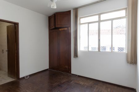 Apartamento à venda com 80m², 3 quartos e 3 vagasSuíte 