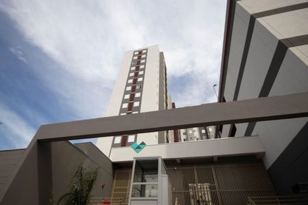 Apartamento à venda com 55m², 3 quartos e 2 vagasFachada
