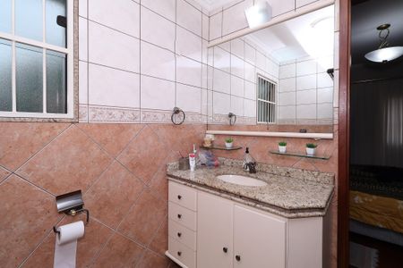 Casa à venda com 260m², 4 quartos e 4 vagas