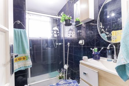 Apartamento à venda com 50m², 2 quartos e 1 vaga Apartamento à venda com 50m², 2 quartos e 1 vagaBanheiro