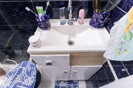 Apartamento à venda com 50m², 2 quartos e 1 vaga Apartamento à venda com 50m², 2 quartos e 1 vagaBanheiro