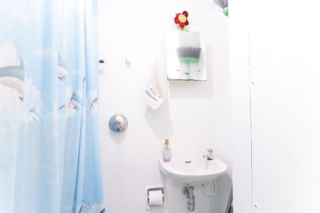 Apartamento à venda com 50m², 2 quartos e 1 vaga Apartamento à venda com 50m², 2 quartos e 1 vagaBanheiro de Serviço