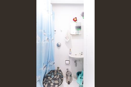 Apartamento à venda com 50m², 2 quartos e 1 vaga Apartamento à venda com 50m², 2 quartos e 1 vagaBanheiro de Serviço