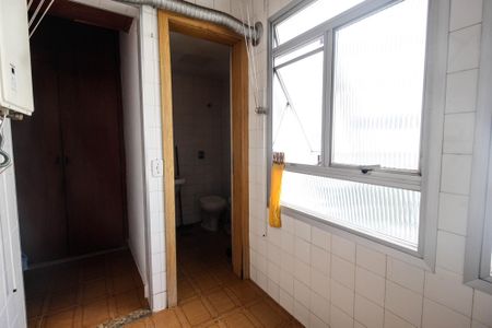 Apartamento à venda com 110m², 3 quartos e 1 vaga Apartamento à venda com 110m², 3 quartos e 1 vagaÁrea de serviço