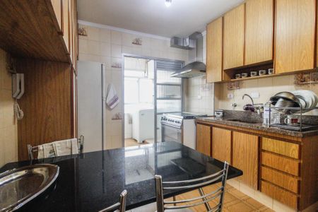 Apartamento à venda com 110m², 3 quartos e 1 vaga Apartamento à venda com 110m², 3 quartos e 1 vagaCozinha