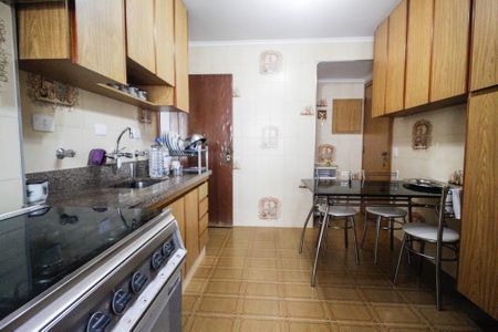 Apartamento à venda com 110m², 3 quartos e 1 vaga Apartamento à venda com 110m², 3 quartos e 1 vagaCozinha