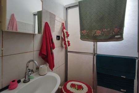 Casa à venda com 152m², 2 quartos e 2 vagas Casa à venda com 152m², 2 quartos e 2 vagasBanheiro