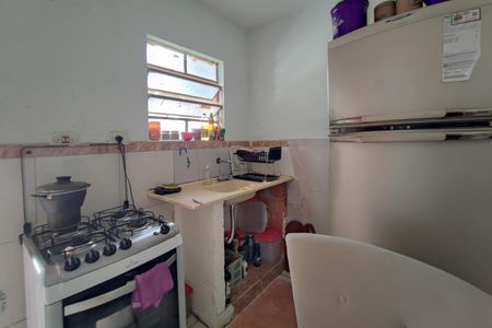 Casa à venda com 152m², 2 quartos e 2 vagas Casa à venda com 152m², 2 quartos e 2 vagasEdícula - Cozinha