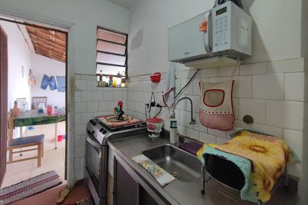 Casa à venda com 152m², 2 quartos e 2 vagas Casa à venda com 152m², 2 quartos e 2 vagasCozinha